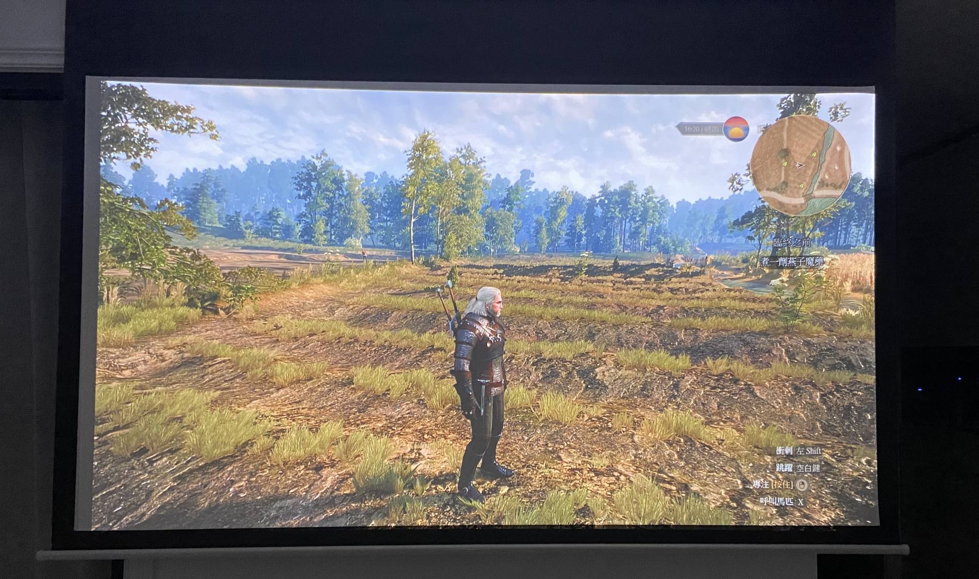 4k智能投影仪,智能4k声控投影仪