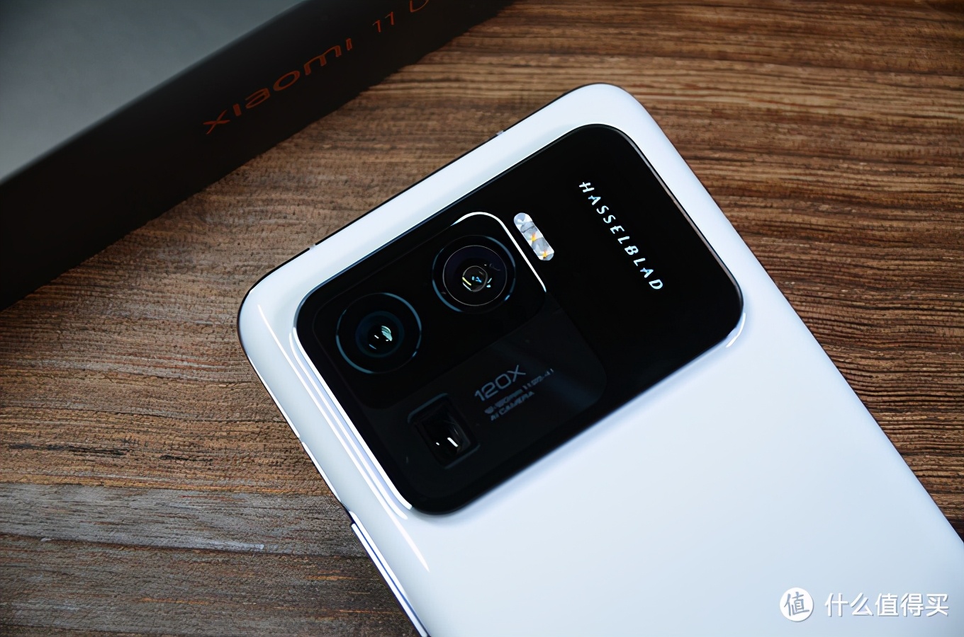 小米11ultra至尊版深度测评最新,感受一下小米11ultra的压迫感
