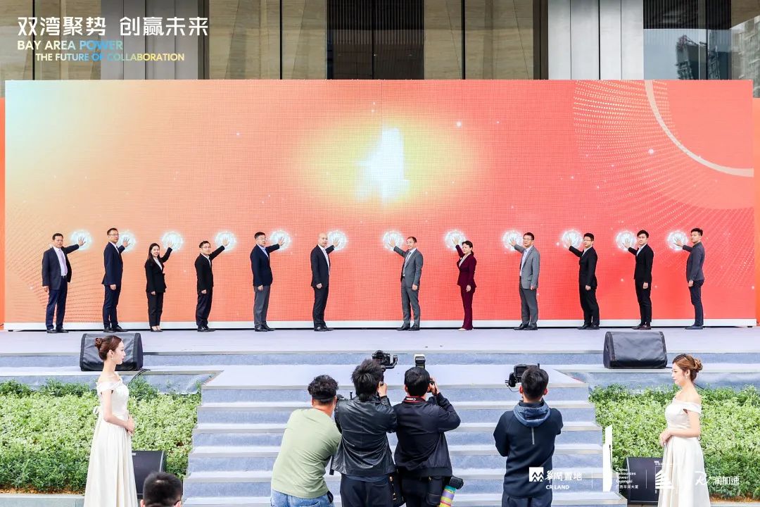 南宁华润中心幕墙封顶,南宁第一高楼华润大厦地址