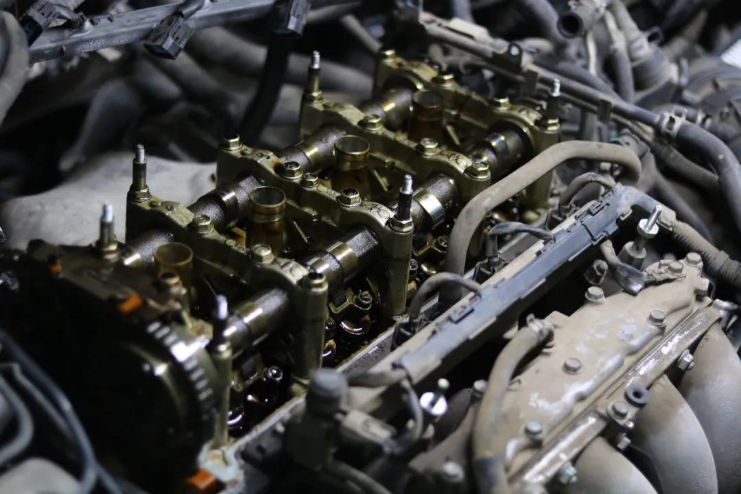 怪兽翻新车,怪兽修车翻新艾力绅