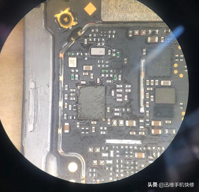 OPPO手机开机10秒奇葩自动关机，修过没修好，原来是这个小件坏了