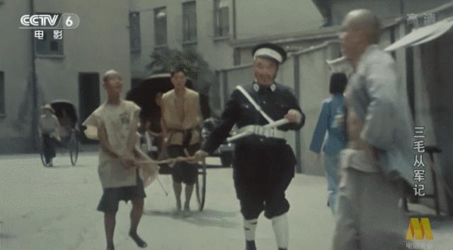 “我们都是小把戏”，这部92年神作，对成人世界的暗讽不输周星驰