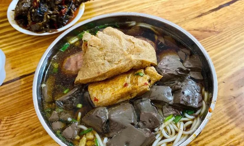 嗦粉人的快乐你体会到了吗美食,嗦粉人的快乐就是这么简单