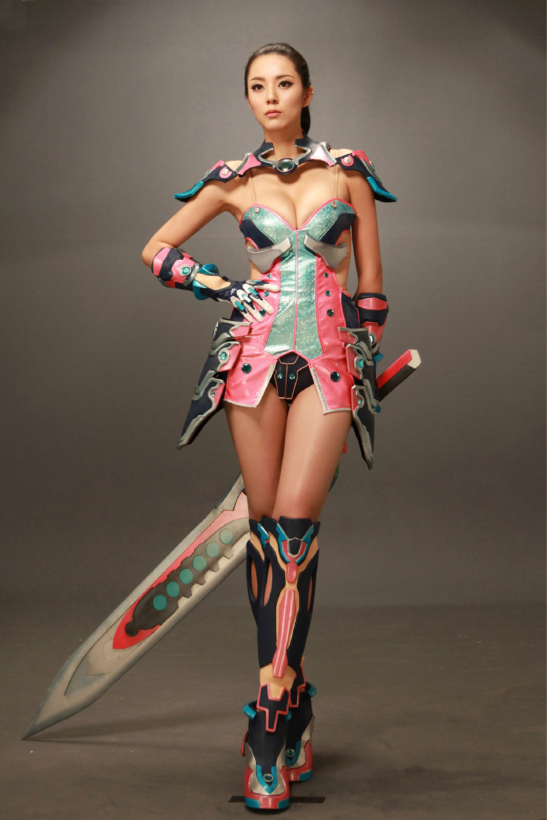 中国身材最美的女明星,徐萌艾尚真有几个孩子