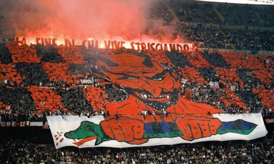 足球场上让人惊叹的操作,讲解足球运动的视频