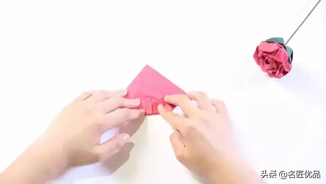 手工玫瑰怎么制作,玫瑰花手工制作白玫瑰