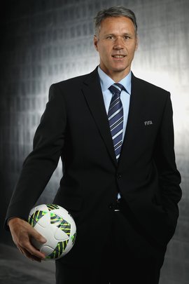 八十年代欧洲足球先生历届得主,欧洲足联欧洲最佳球员历届得主