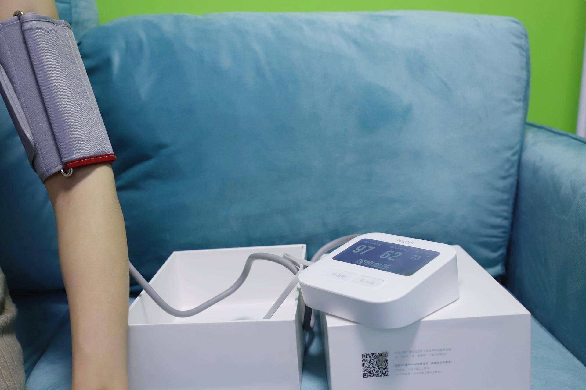 智能血压计的操作方法,智能血压计使用方法