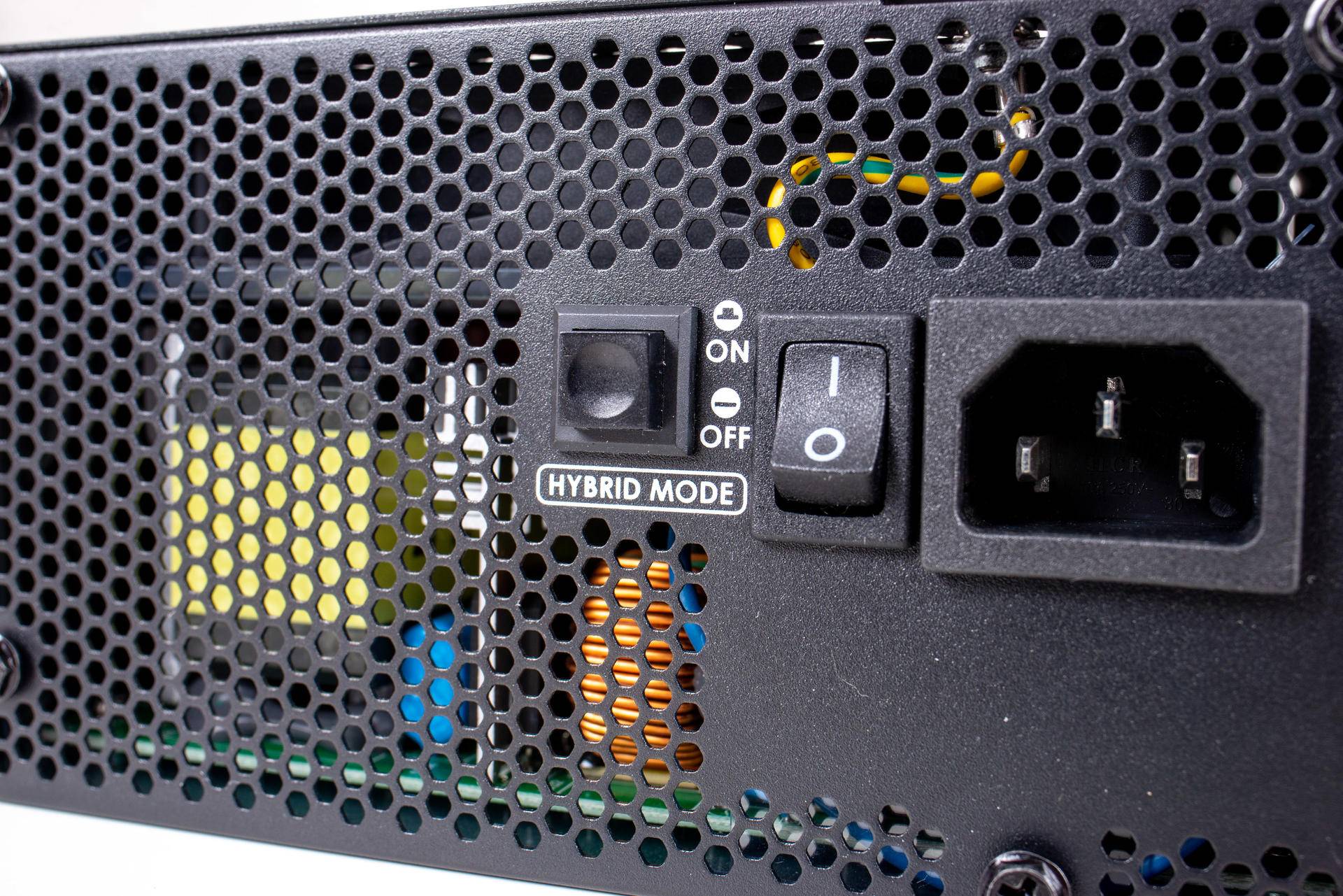 联力极圈二代lcd360水冷,联力极圈360水冷测评