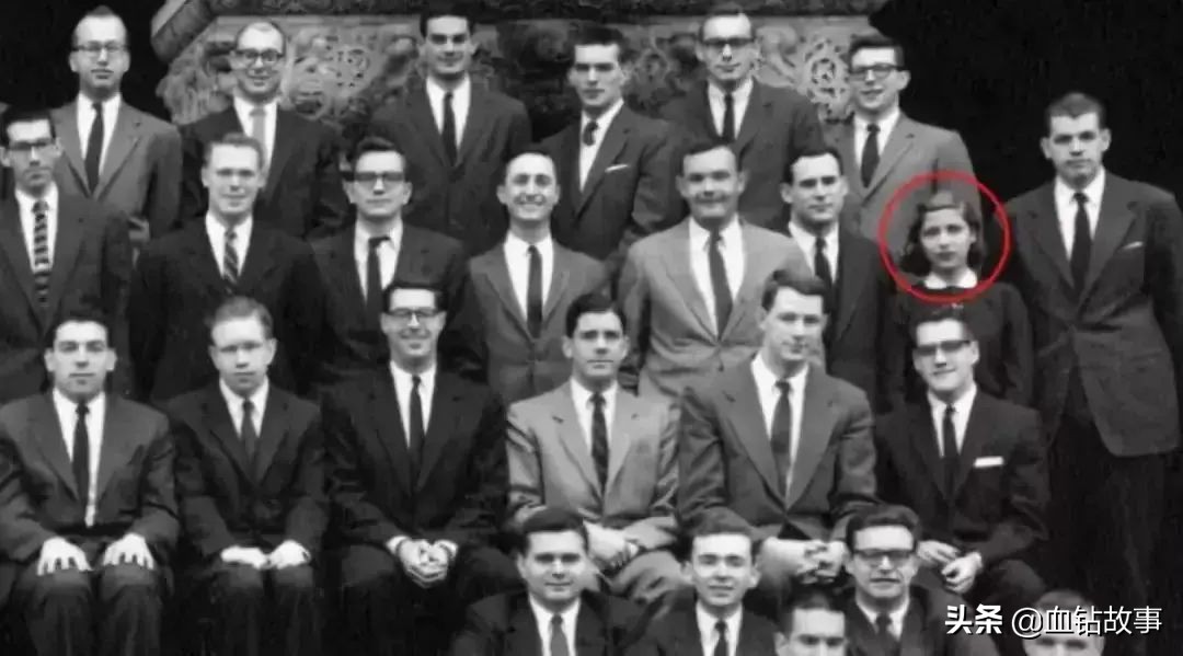 美国人眼中的金斯伯格,如何看待金斯伯格