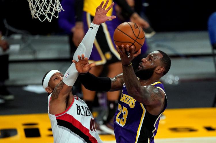 詹姆斯韦德安东尼香蕉船,保罗安东尼詹姆斯韦德香蕉船