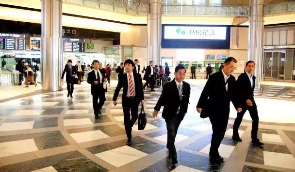 追求“多元”又固守“统一”，这种矛盾在日本到底有多普遍？