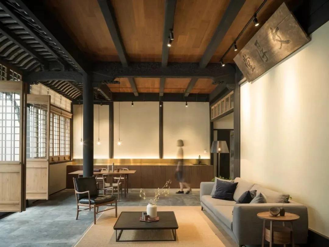 西湖边的传奇山庄，开业登顶“杭州最贵酒店”，旧址重生yyds