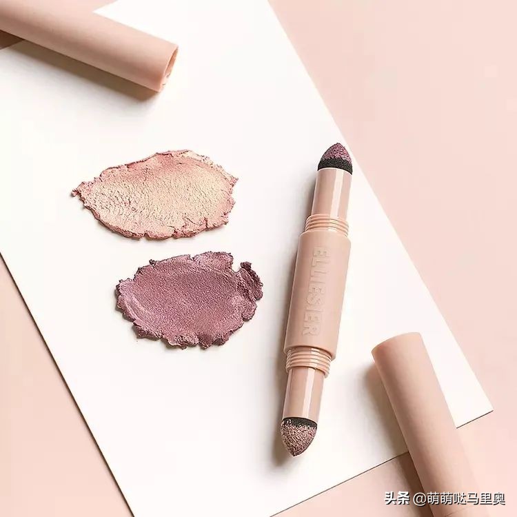 打造完美妆容,打造超级深邃且有神的眼妆