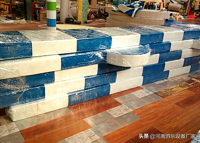 淘气堡儿童乐园加盟要多少钱,怎样开一家淘气堡店