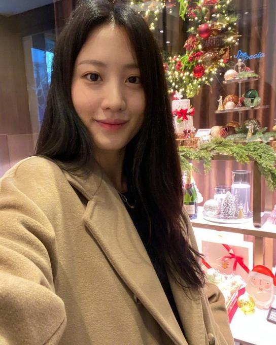 韩国明星女友怀孕,韩流女主生孩子