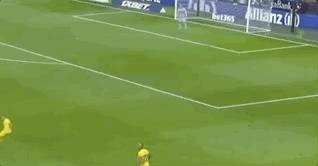 武磊对伊布,武磊门前打库尔图瓦