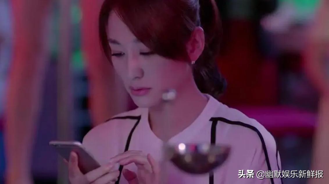 李小冉和于和伟电视剧,于和伟李小冉领奖提起李小冉