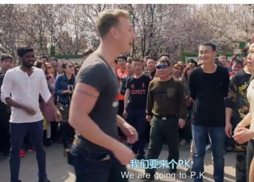 郑州尬舞纪录片,外国人挑战郑州尬舞