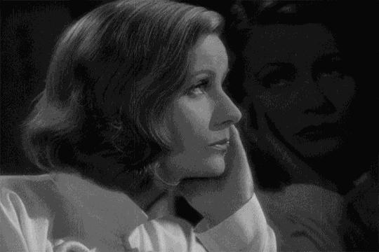 一代绝色,终身未婚,惊艳世界几十年,却在巅峰时寂寞离去