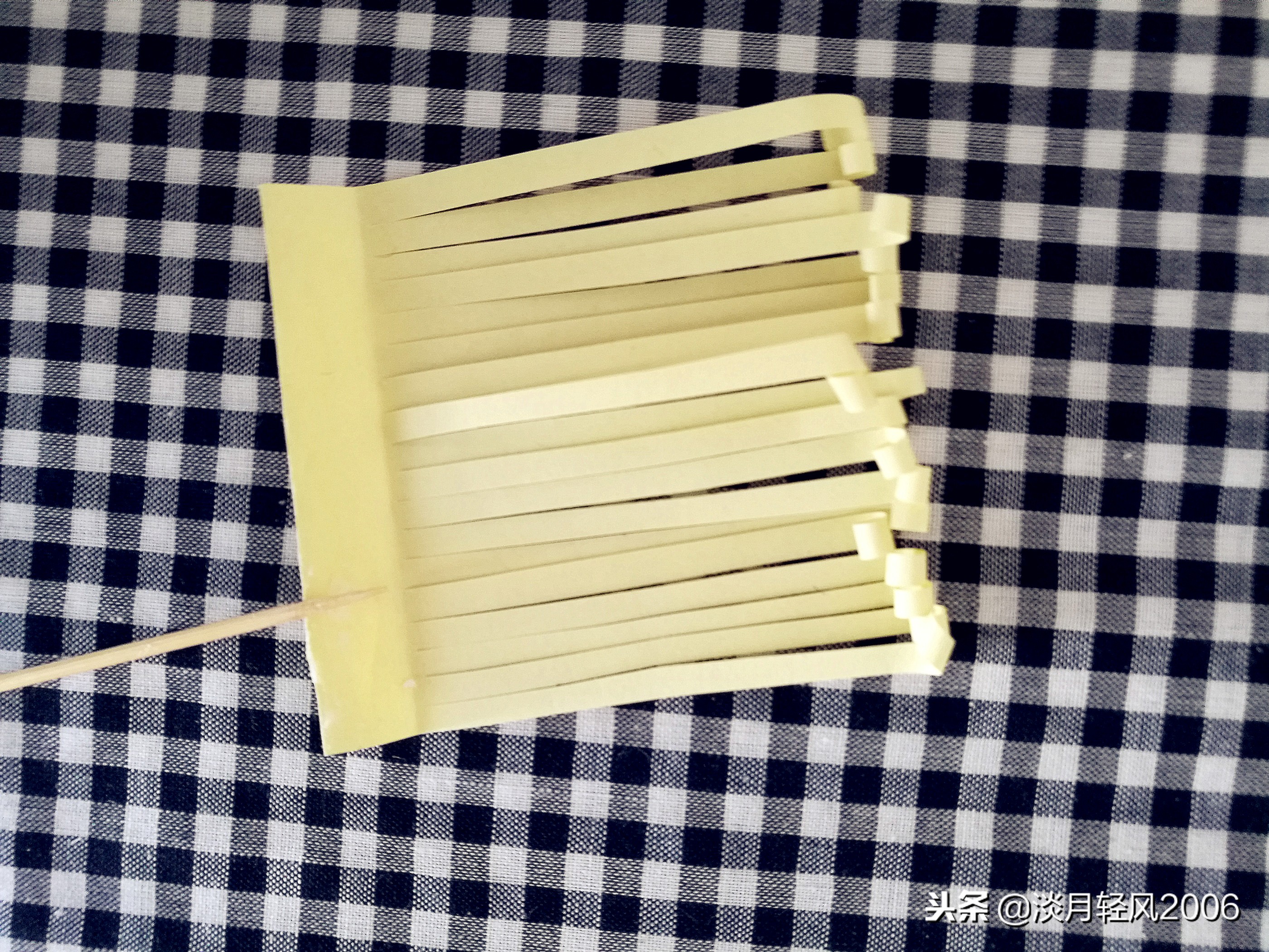 手工百合花制作幼儿园,百合花幼儿手工