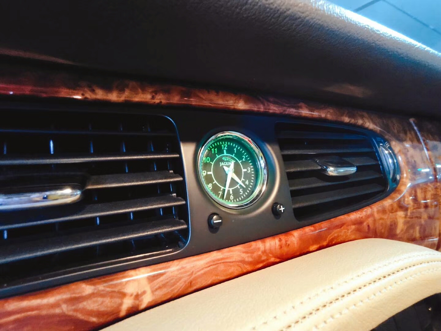 捷豹xj6翻新老车完整版,淘车捷豹xj