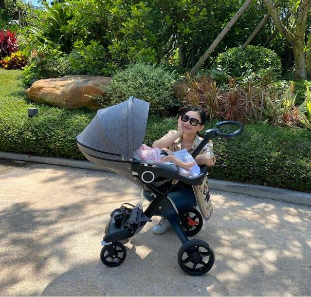 何雯娜重回幼儿园照片,何雯娜晒泳装孕照自曝胖了20斤