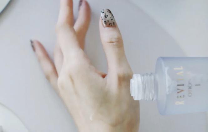 适合中年妈妈的保湿补水水乳,适合50岁以上抗皱保湿水乳品牌