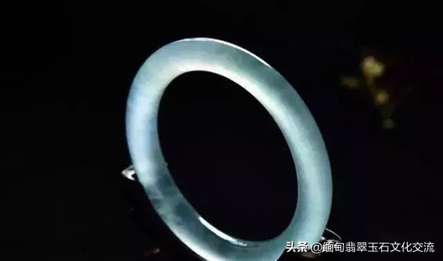 木那场口和莫西沙场口有什么不同,莫西沙和木那原石的区别