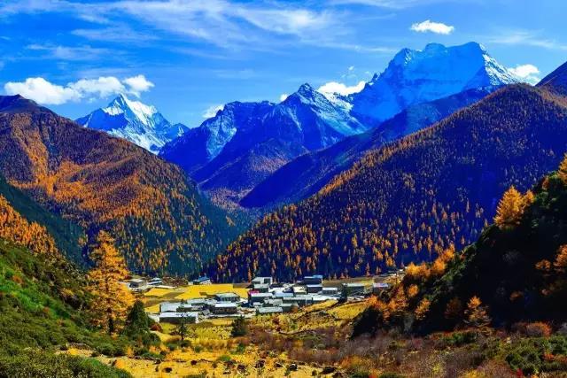 国庆旅游稻城亚丁自驾游最佳路线,国庆川西稻城亚丁风景区一日游