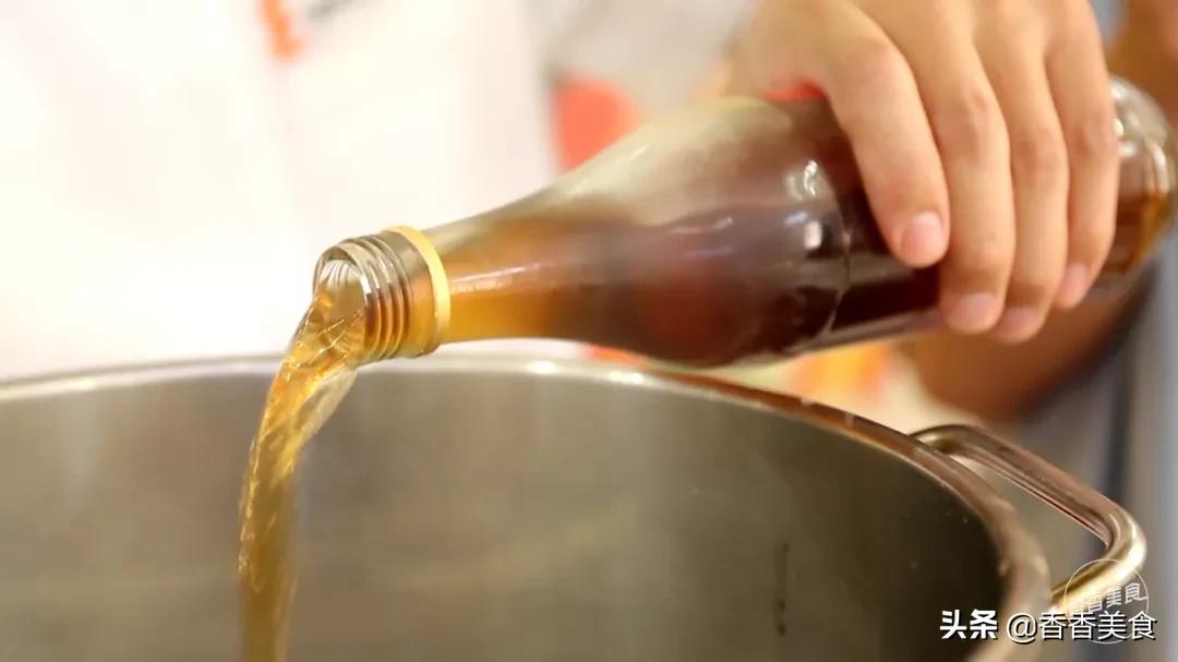 不炒不炸蒸着吃的做法,脆皮鸡怎么做才不腻