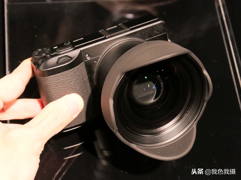 6000元,理光GRIII真机现身!