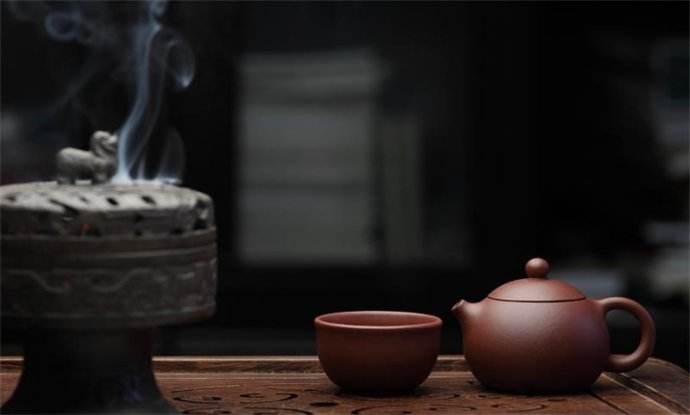 热水泡茶与冷水泡茶区别,泡茶久了有什么危害