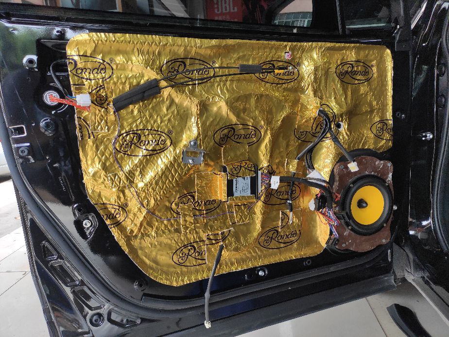 斯巴鲁森林人音响调节最佳效果,斯巴鲁森林人用的什么音响