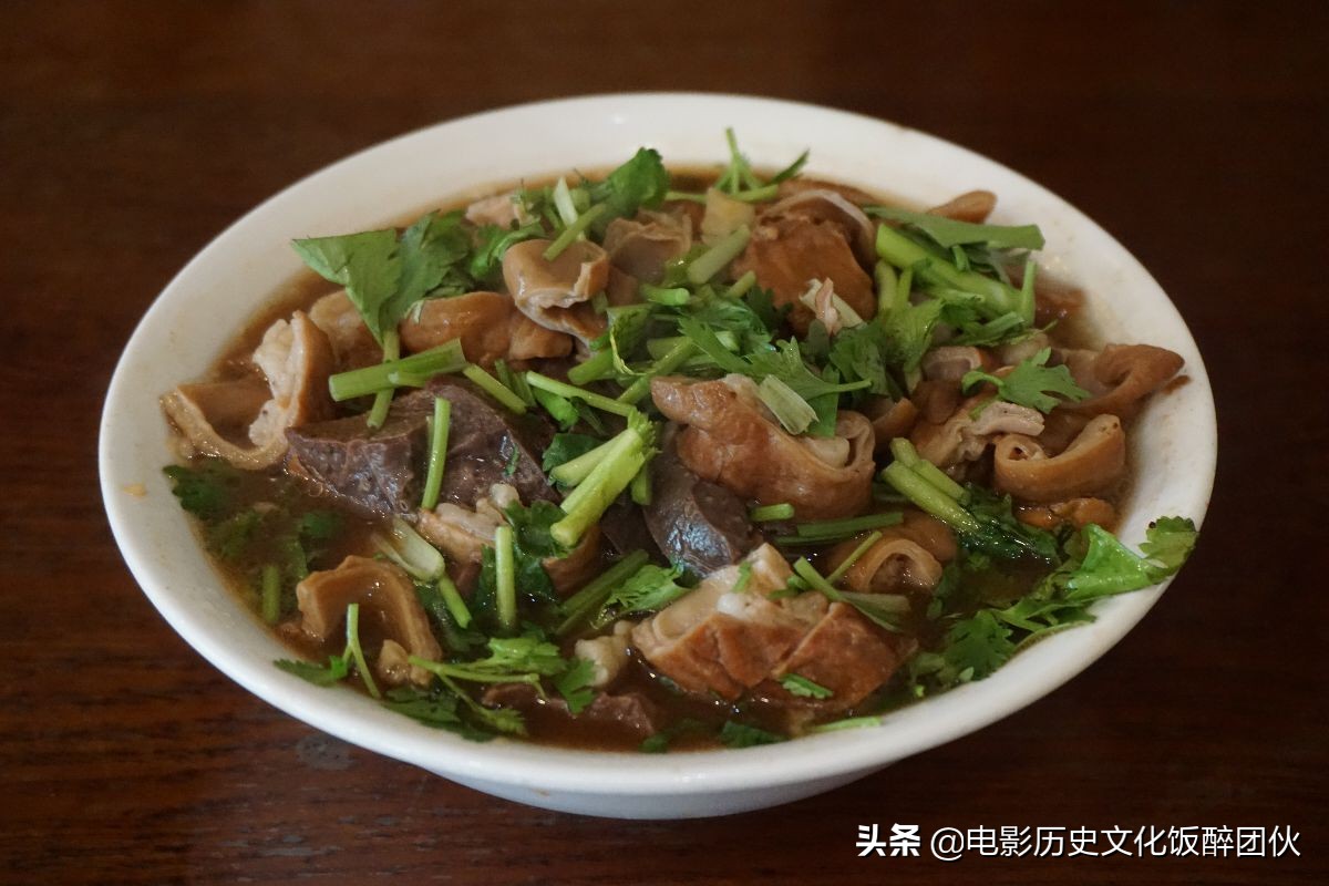 于谦有多喜欢吃卤煮,于谦早餐吃卤煮