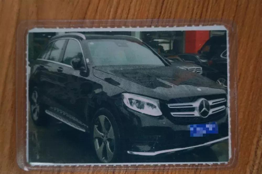 男子把租来车抵押,荒唐男子租车