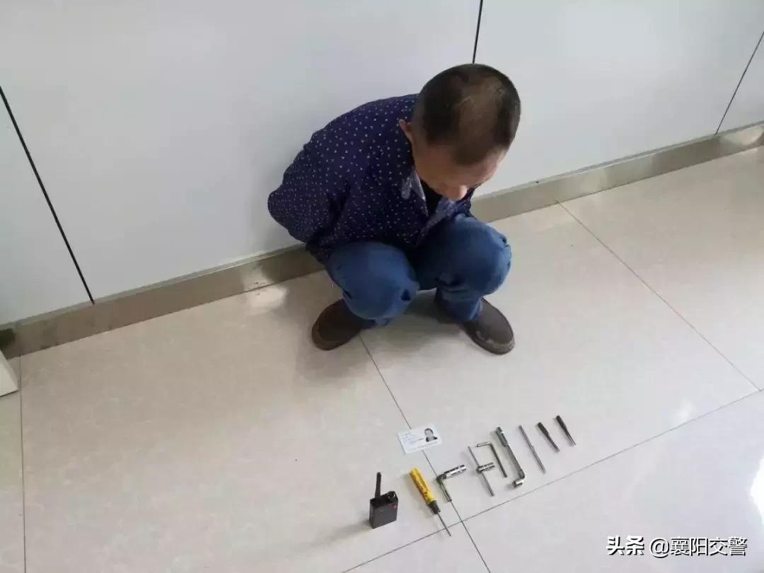 特警火眼金睛巡逻擒获逃犯,巡逻交警发现可疑人员