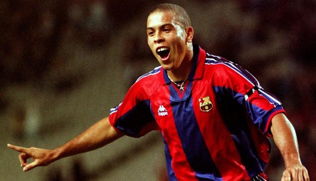 足球球服全系列,无双logo衣服