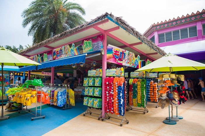 广州长隆水上乐园巨洪峡第一视角,广州长隆适合小朋友玩的水上乐园