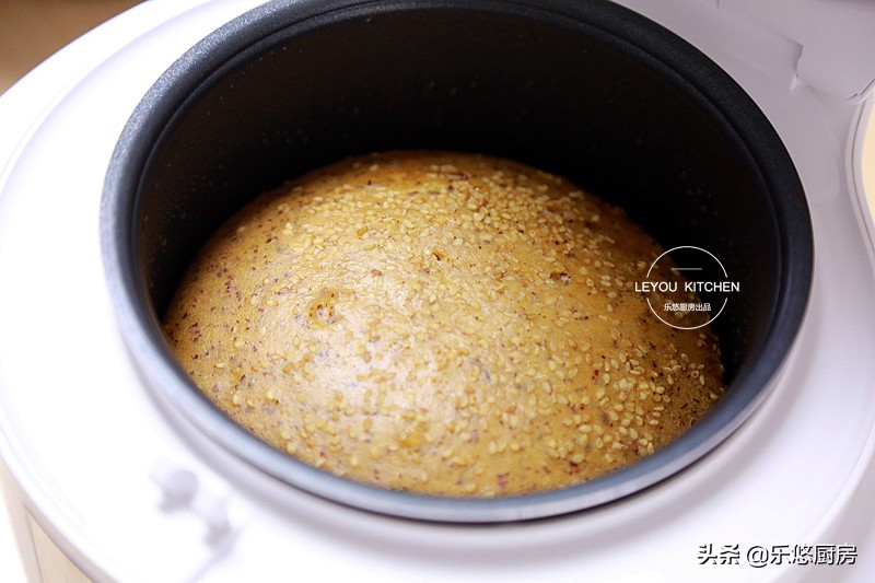 用电饭锅做枣糕如何不回缩,电饭锅做枣糕需要多长时间能熟