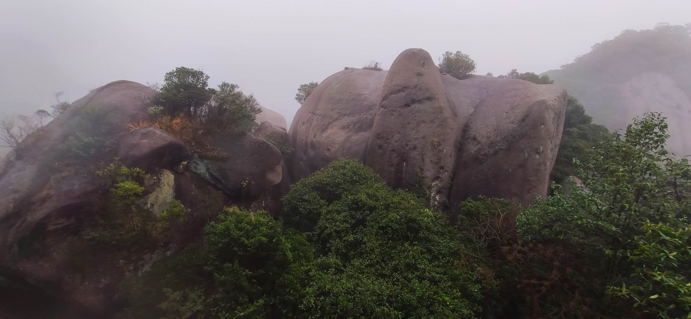雨中游大奇山,雨中游太湖