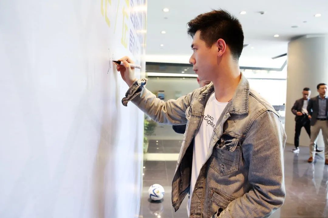 我是西门君,我出书了