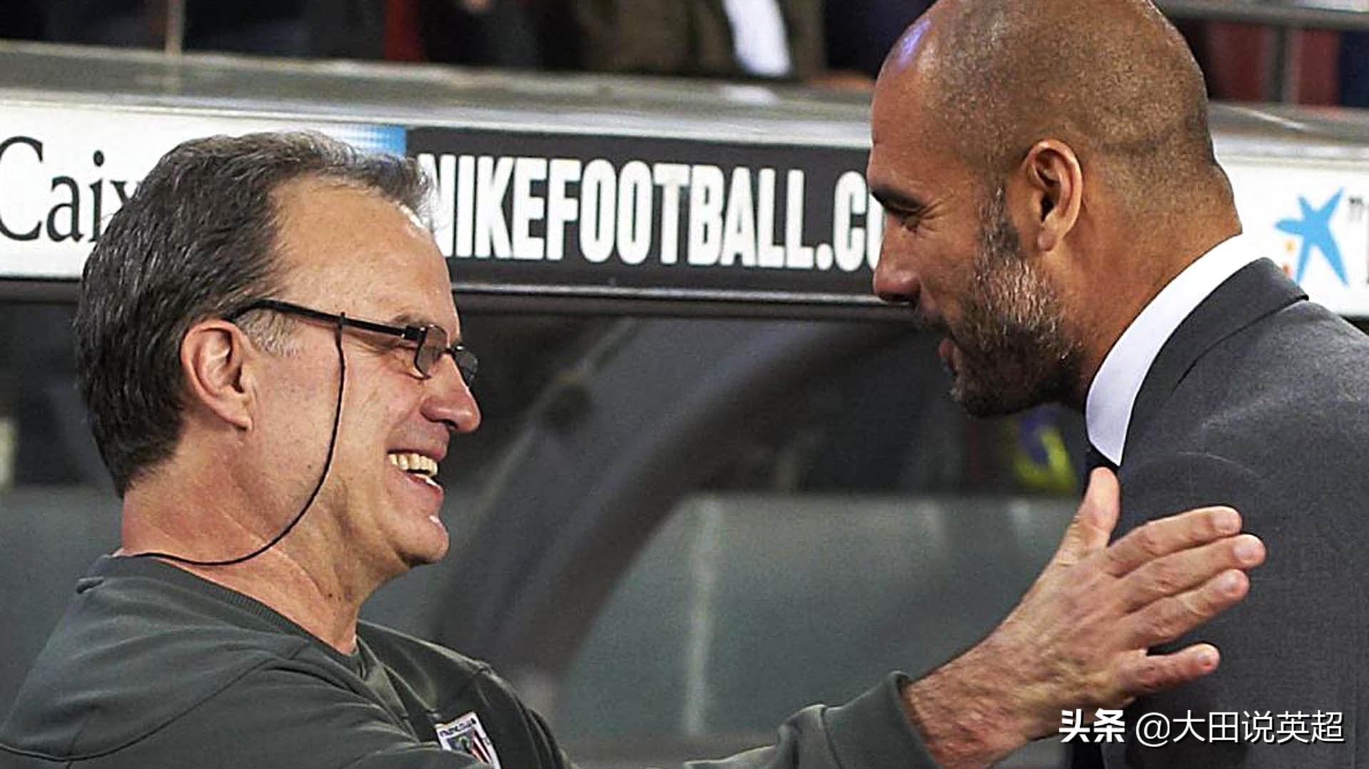 疯子来了,疯子来了全部小说