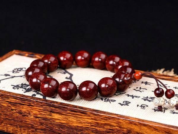 小叶紫檀水波纹好还是金星好,小叶紫檀上的金星掉了