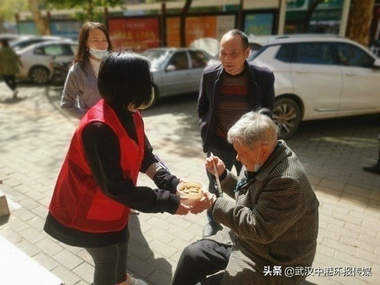 鄂州市江城社区：共享义仓进恒通友情恒通家味浓