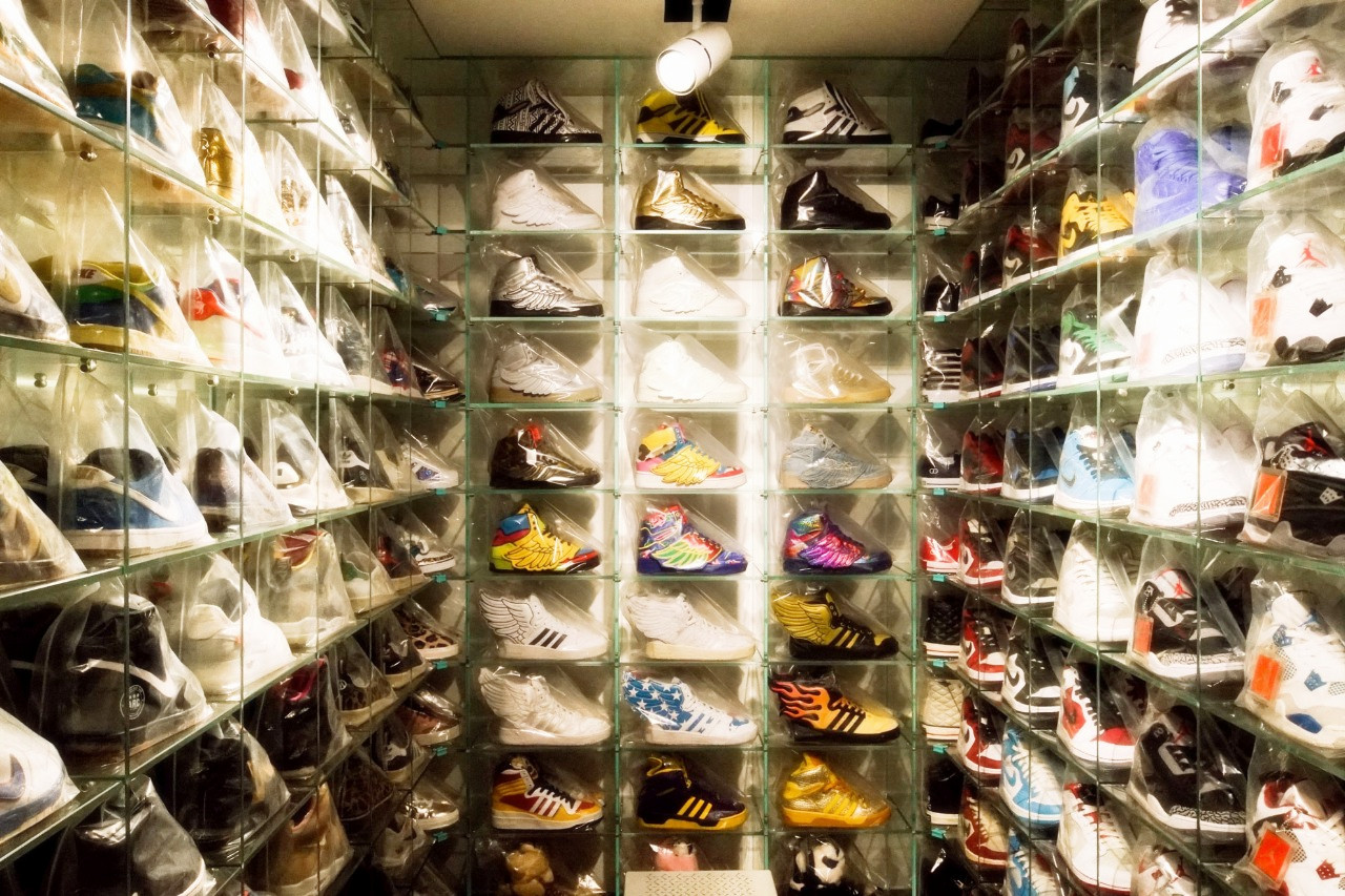 杭州小伙住上亿豪宅,男子花500万买豪宅却住不了