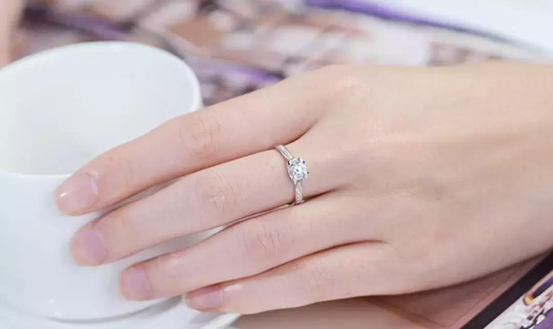 钻戒保养的小技巧,钻戒的保养和注意事项