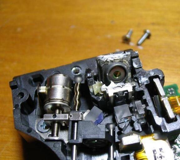 刻录机悬浮激光头,刻录机激光头原理