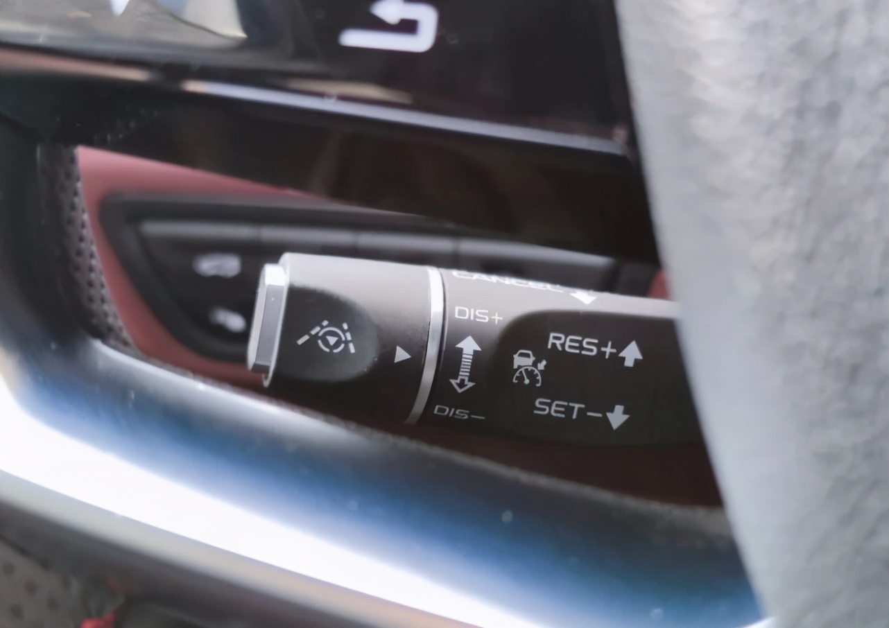 颜值竟然不输bba车型,颜值不输bba这台suv让你赚足回头率