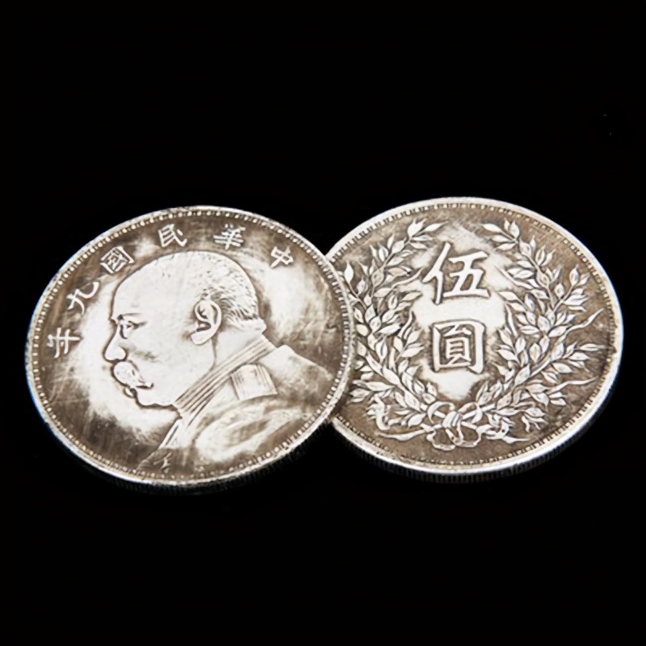 如何鉴别真假袁大头甘肃银元,银元袁大头五角鉴定方法